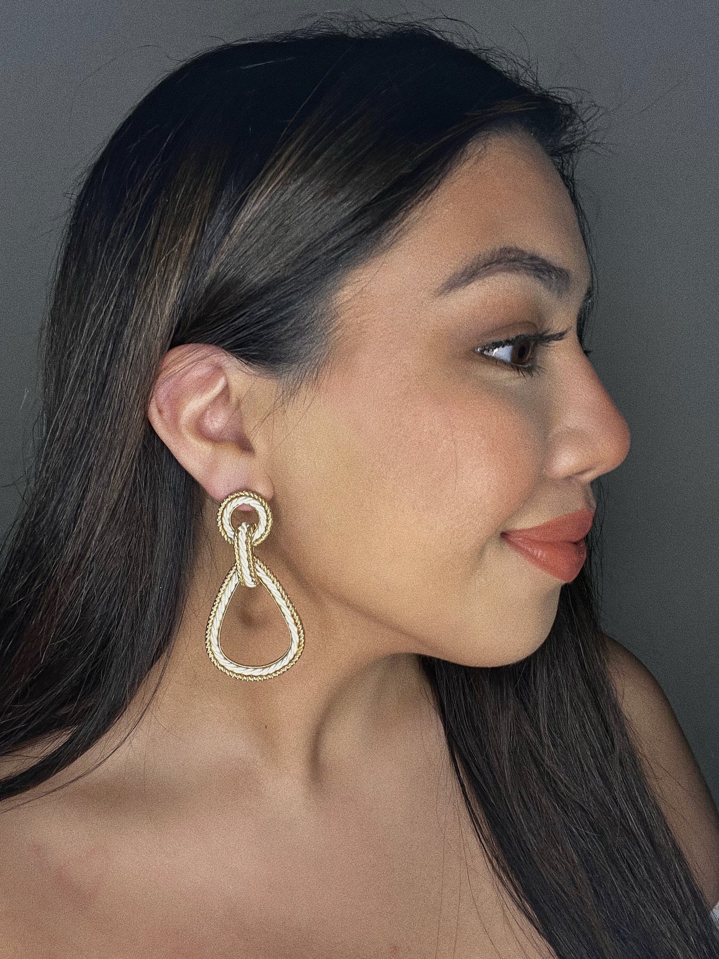 Ivey linked earring