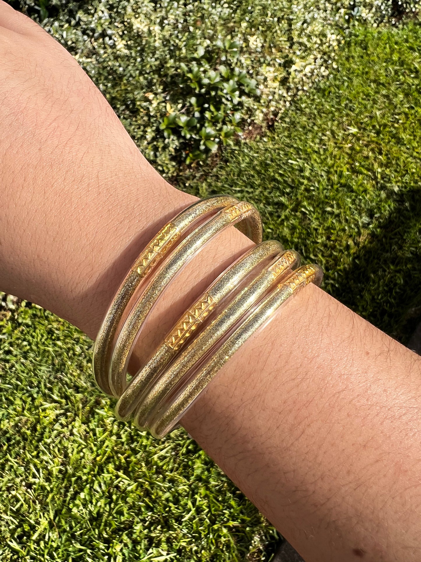 The gold dangle bracelet